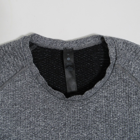 Lululemon Men's Engineered Warmth Long Sleeve Crew Black / White Size XL - Picture 6 of 12